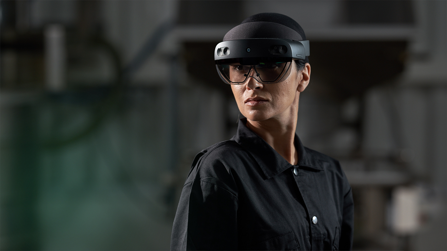 traXR headset in use.